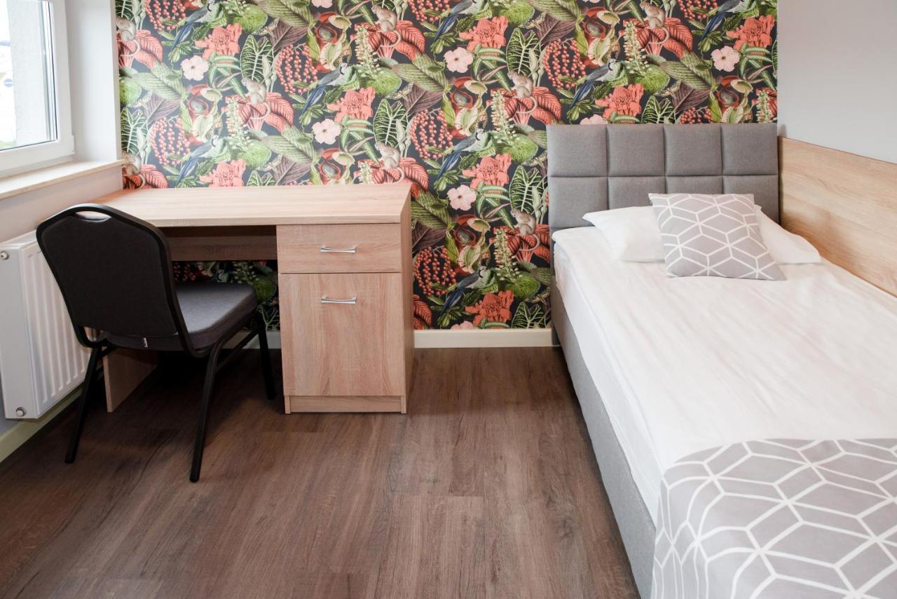 רומיה Hotel 107 מראה חיצוני תמונה